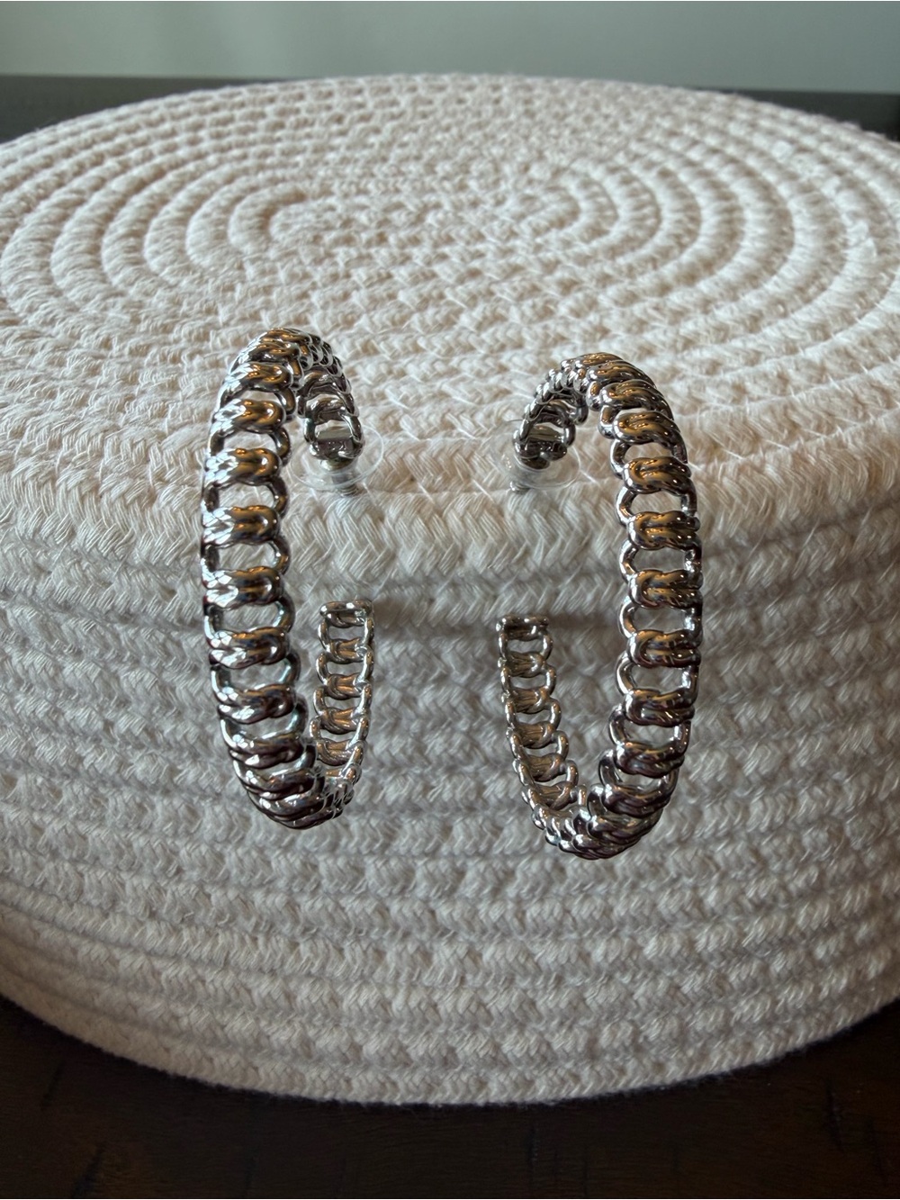 Kendra Scott Fallyn Silver Hoop Earrings